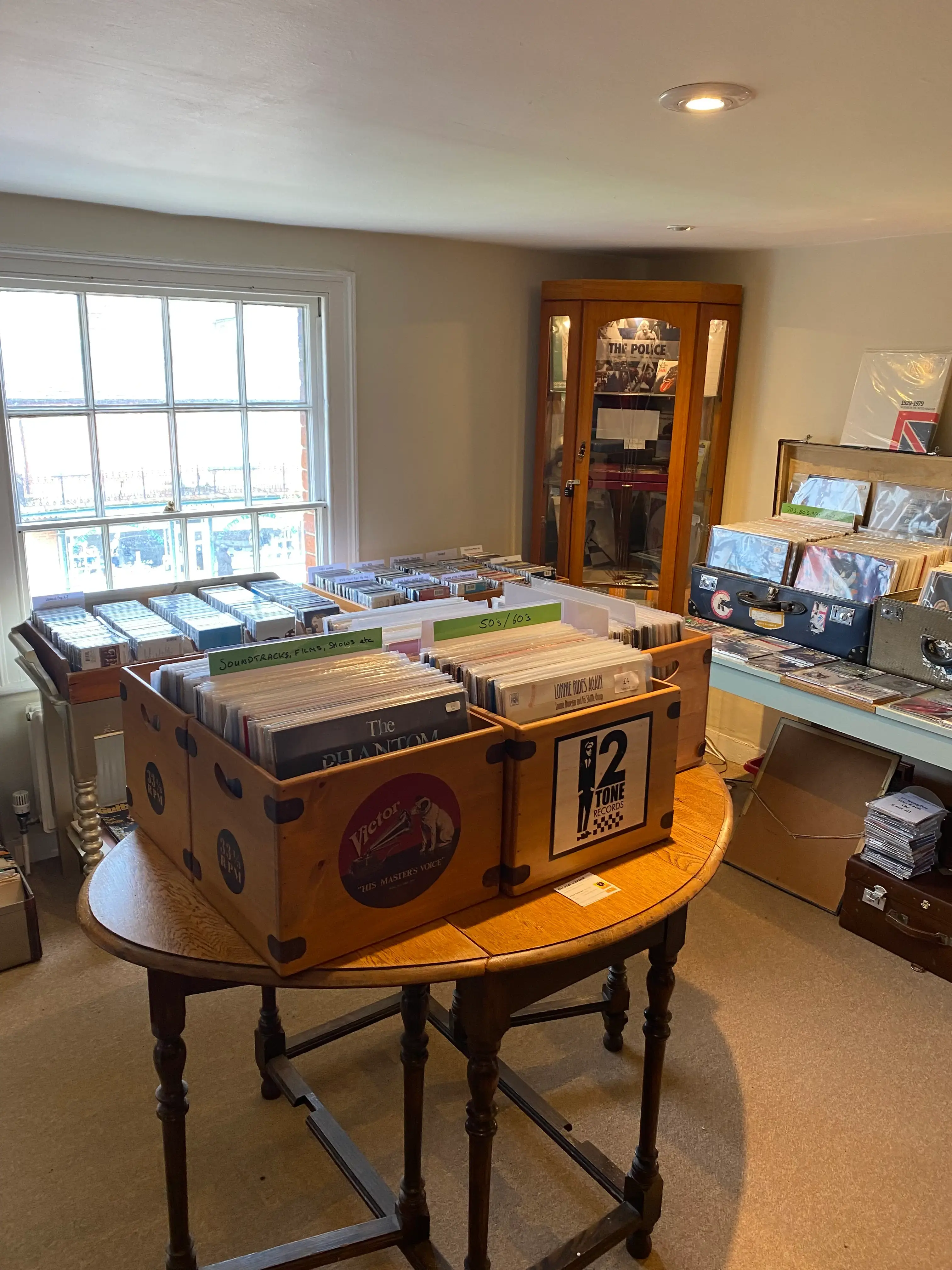 Hartley Antiques record concession in Hartley Wintney